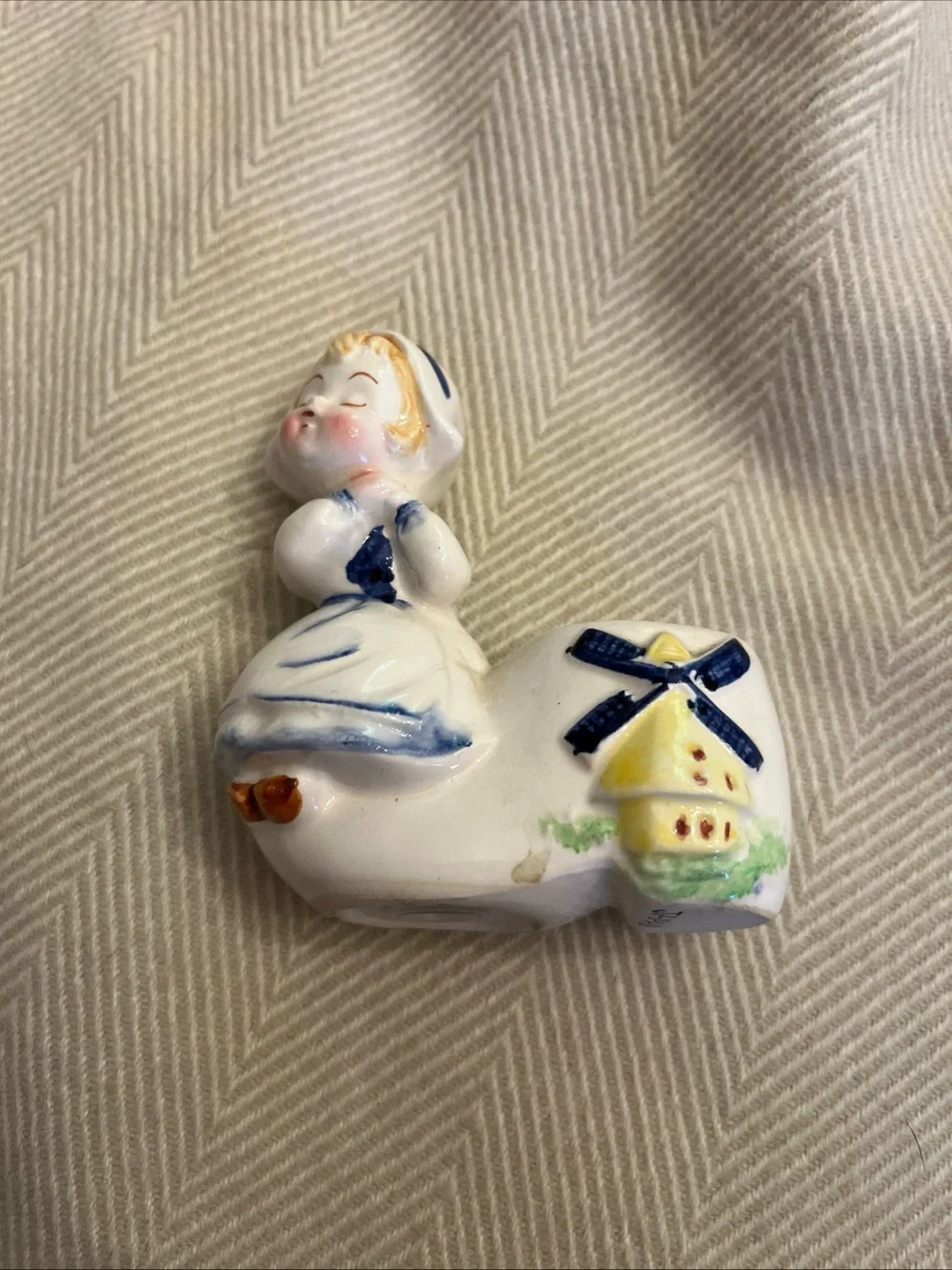 Vintage Dutch Girl Salt Shaker Made In Japan (just the Girl) Replacement